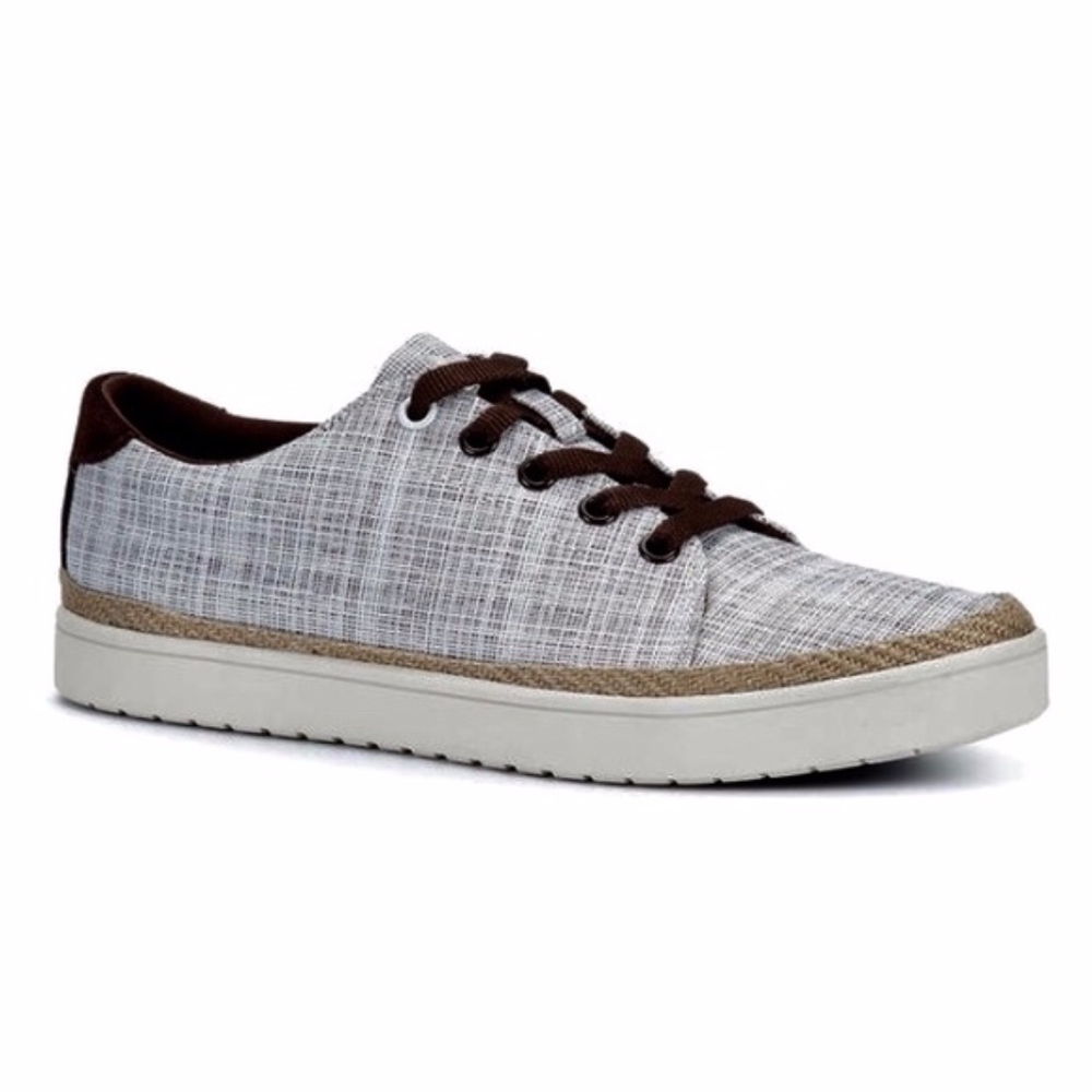 NEW Women's Koolaburra by UGG Tana Canvas Shoes